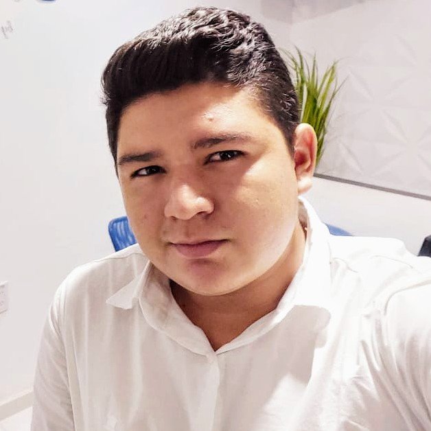 Mauro Pantoja (Gestor Comercial)